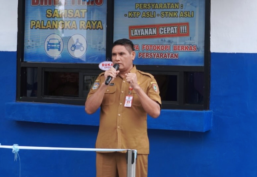 Samsat Drive Thru Percepat Proses Pembayaran Pajak Kendaraan di Kalteng