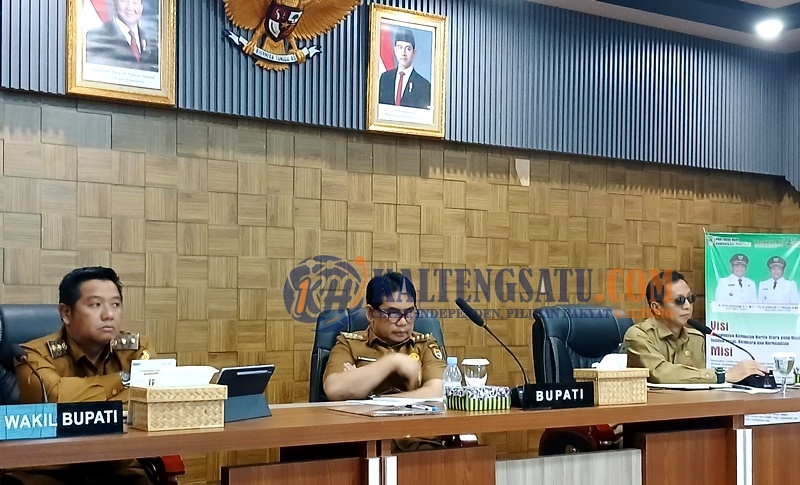 Bupati H. Shalahuddin Tekankan Sinkronisasi Program dan Efisiensi Anggaran pada Rakor Camat se Barut