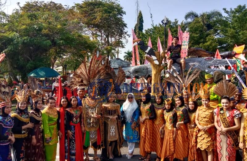 Karnaval Budaya FBIM tahun 2023, Barito Utara Tampilkan Legenda “Tiung Gomba”