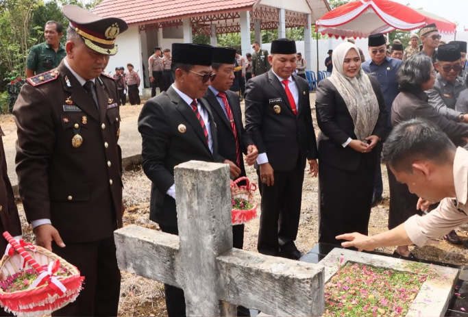 Ziarah Pahlawan, Bentuk Rasa Syukur dan Penghormatan untuk Pejuang Bangsa