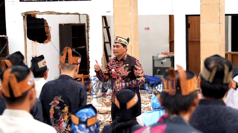 Pimpin Apel di Disdagrin, Bupati Shalahuddin Tekankan Disiplin, Kekompakan dan Cinta Pekerjaan