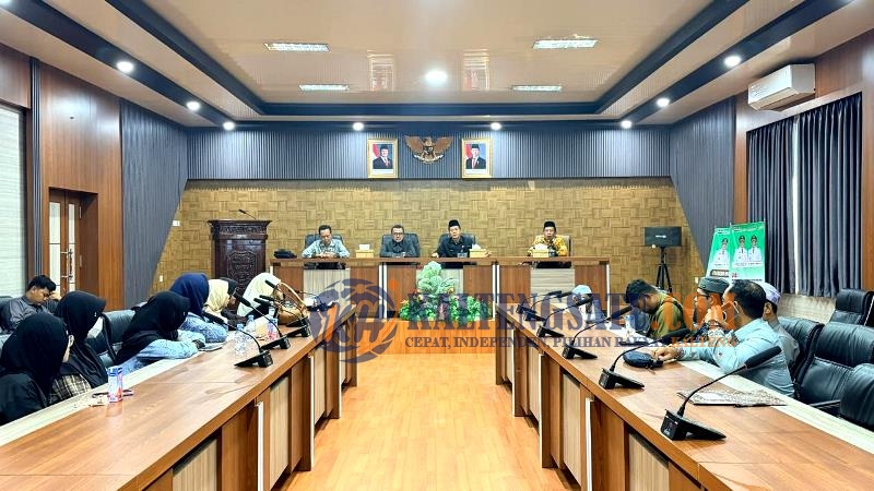 Sekda Muhlis Lepas Kafilah Barito Utara untuk Berlaga di MTQ Nasional XXXI 2026