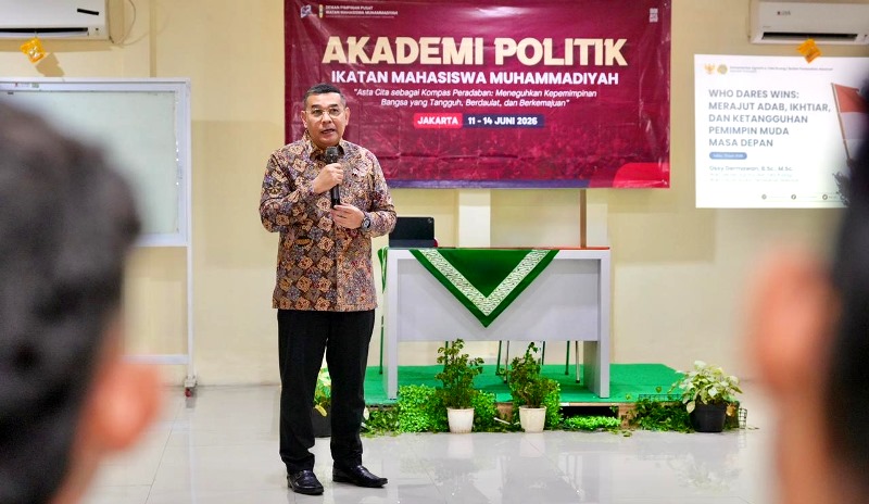 Pembicara di Akademi Politik UMJ: Pertanahan Berperan Strategis dalam Mendukung Asta Cita Presiden