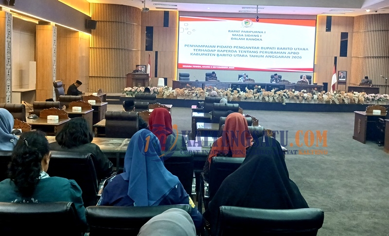 Bupati Shalahuddin Sampaikan Nota Keuangan Rancangan Perubahan APBD 2026 kepada DPRD Barito Utara